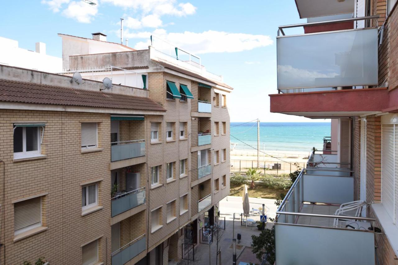 Homeholidaysrentals Atico Ocean Pineda de Mar Exterior photo